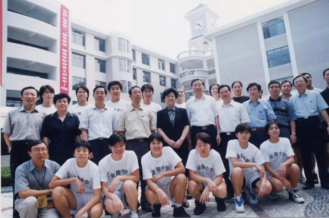 为什么智能穿戴设备对篮球运动员发展重要_1
